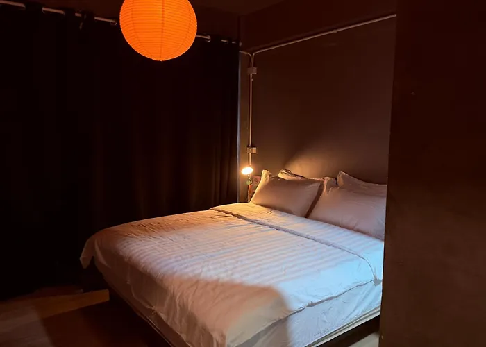 Wstar Hostel *