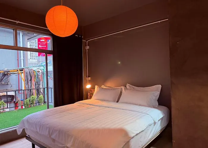 Hostel Wstar *