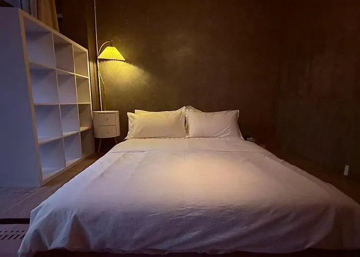 Hostel Wstar