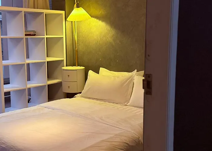 Wstar Hostel *