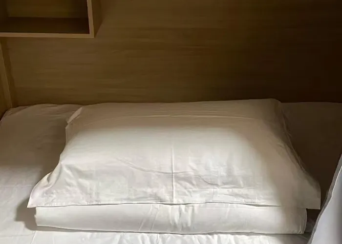Wstar Hostel *